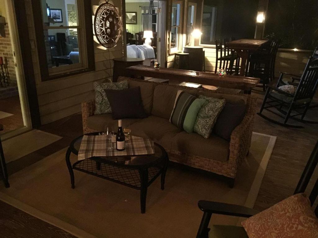 Waterside Retreat Bed & Breakfast Мърълс Инлет Екстериор снимка