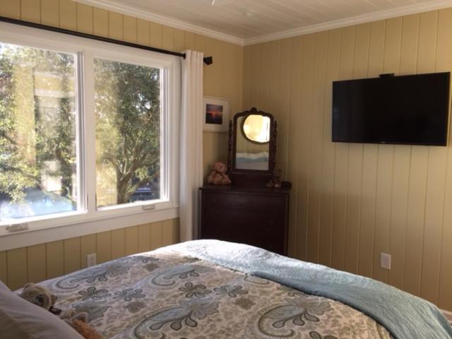 Waterside Retreat Bed & Breakfast Мърълс Инлет Екстериор снимка